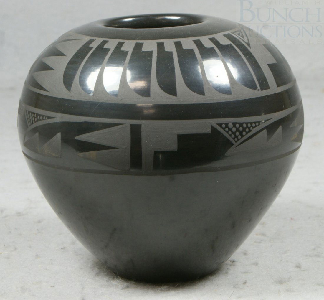 Helen Gutierrez, San Ildefonso Pueblo, black on b: Helen Gutierrez, San Ildefonso Pueblo, black on black bowl with feathered wing design, 6" d, 5" tall