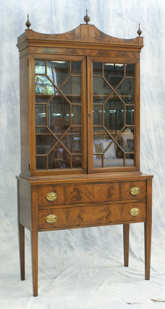 2 pc inlaid mahogany Hepplewhite style china cab: 2 pc inlaid mahogany Hepplewhite style china cabinet by Mersman, no mfg tag, but matching Lot 6251A, 38" w, 81" h