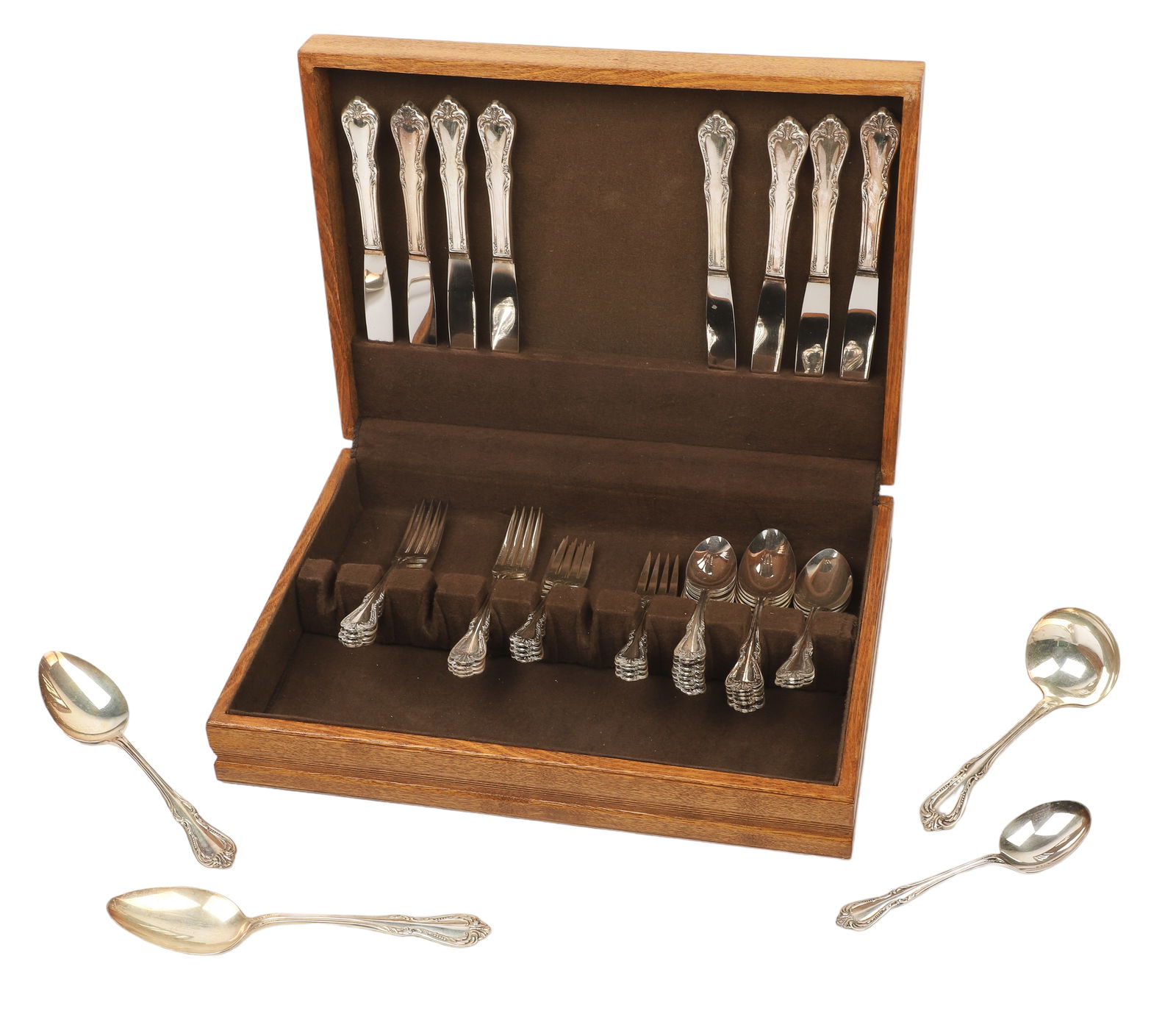 (44) Pcs Wm A Rogers Chalice Silver Plate Flatware (1 of 6)