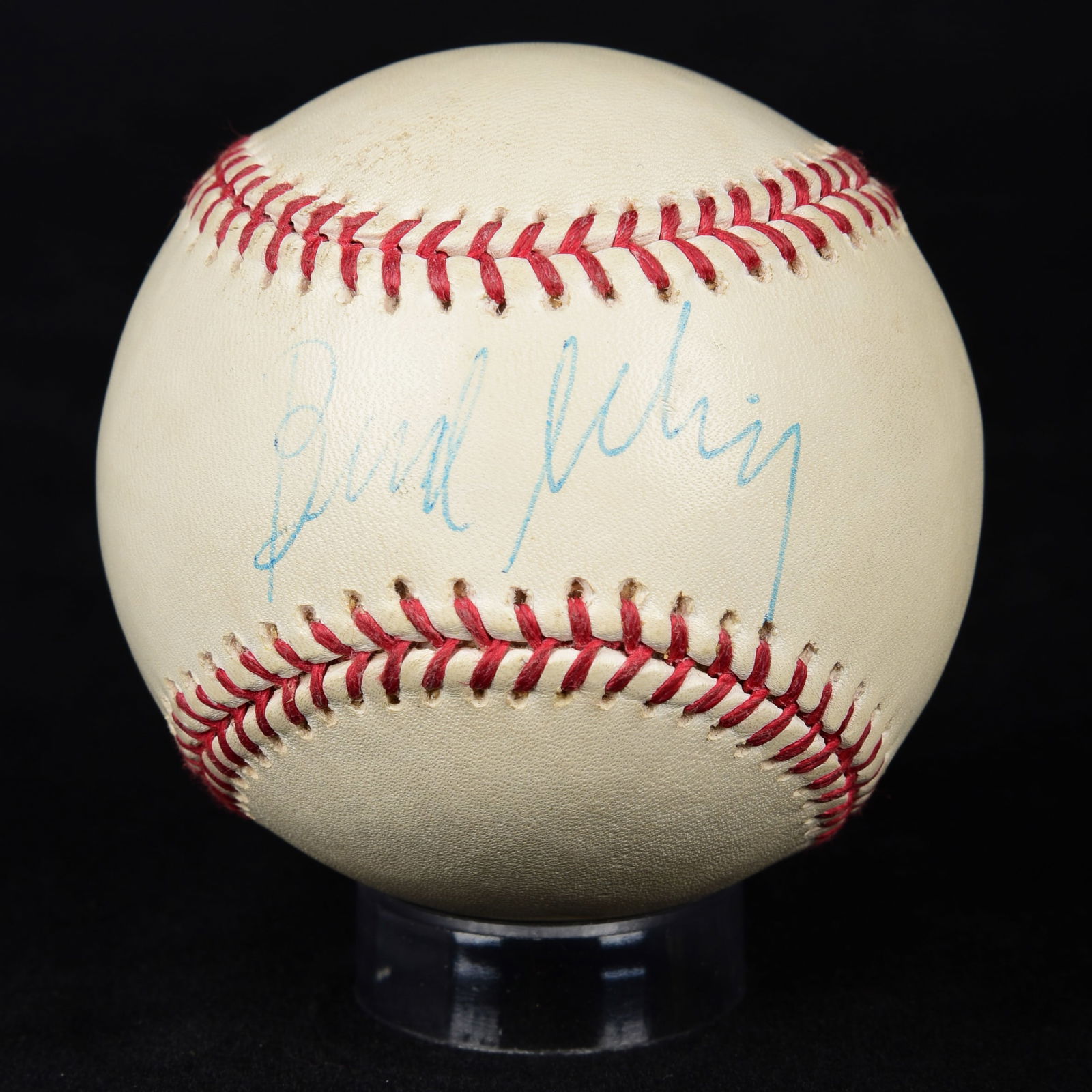 Bud Selig Signed Baseball: Bud Selig Signed Baseball, Former commissioner, Rawlings OMLB baseball blue ink ss This total collection of signed baseballs spans over different eras and teams. Note that the balls vary in company of
