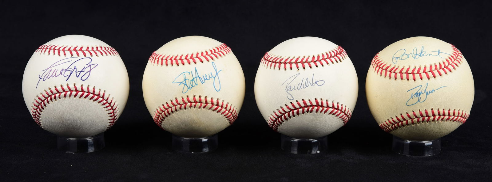 Atlanta Braves Signed Baseball Lot (1 of 1)