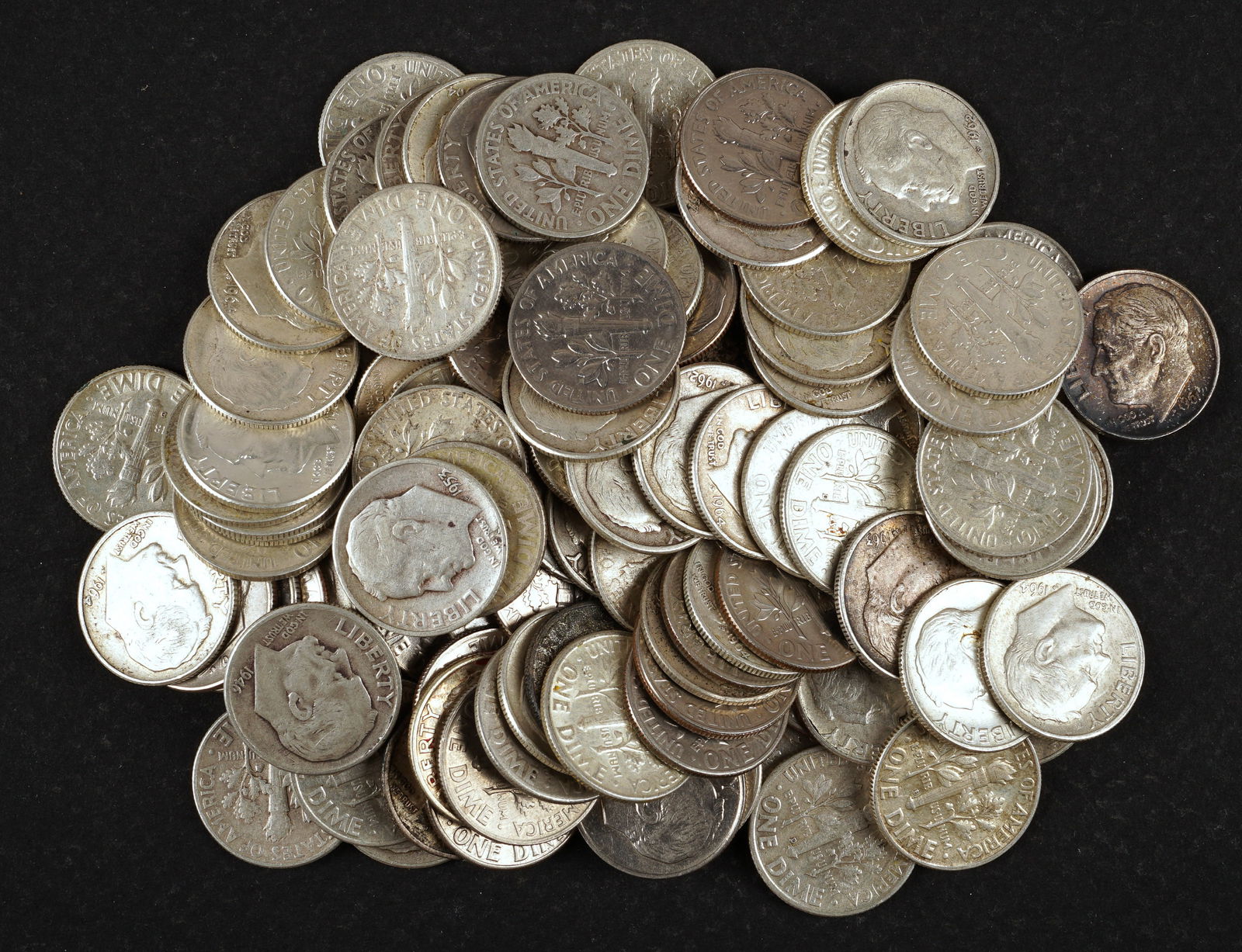 $27,50 FV 40% Silver 1966-69 Kennedy Half Dollars (1 of 2)