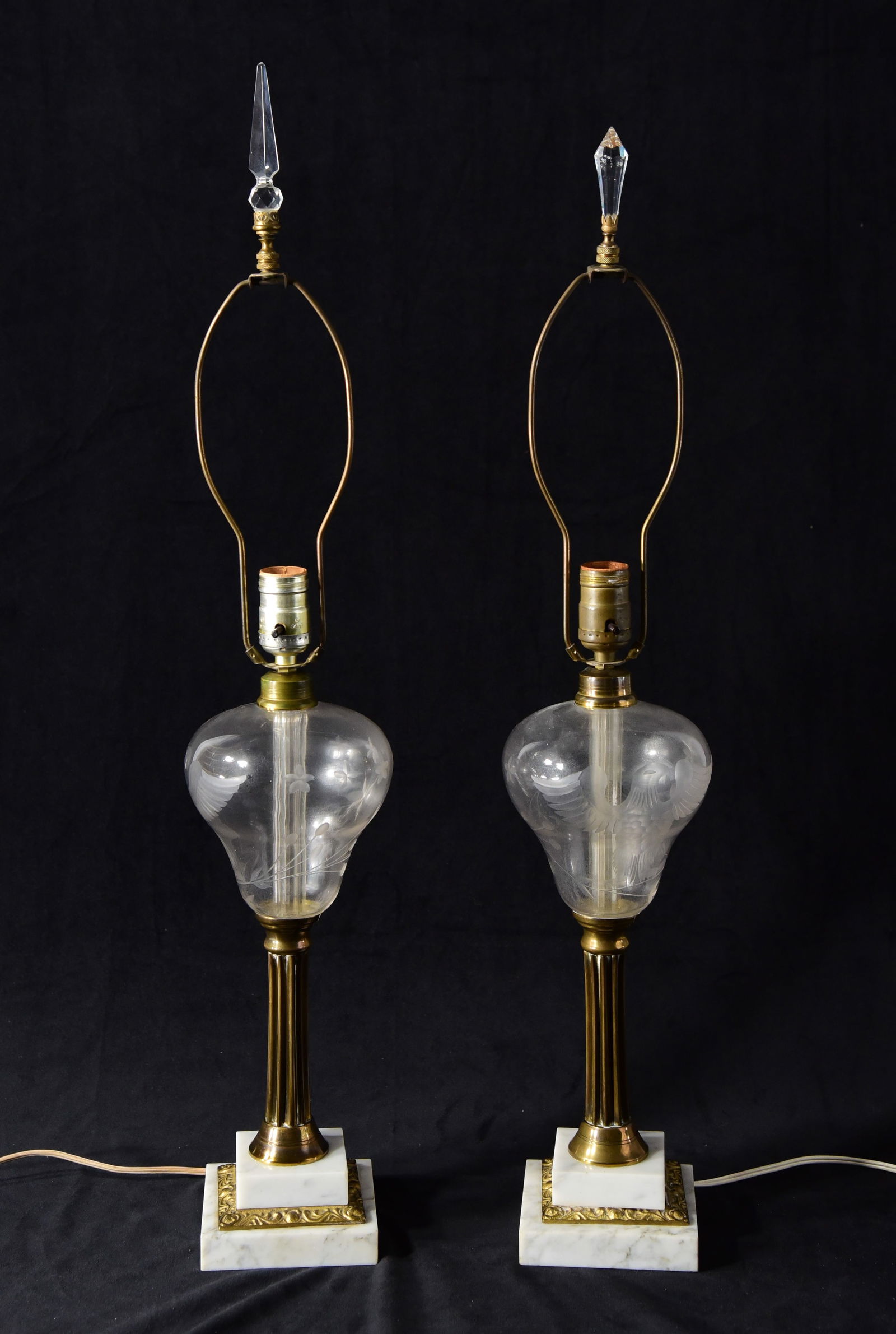 Pair of Banquet Oil Lamps (1 of 2)