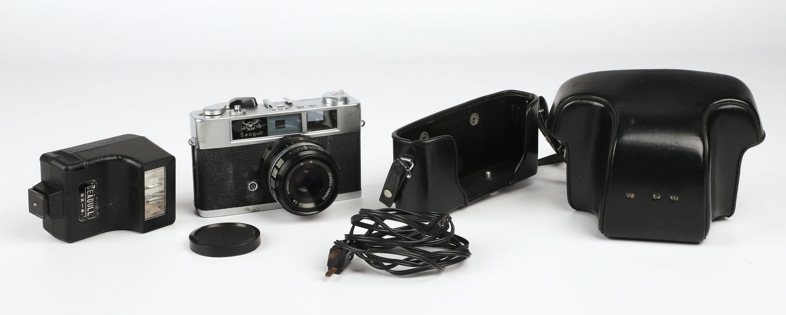 Seagull Viewfinder Camera & Flash (1 of 4)