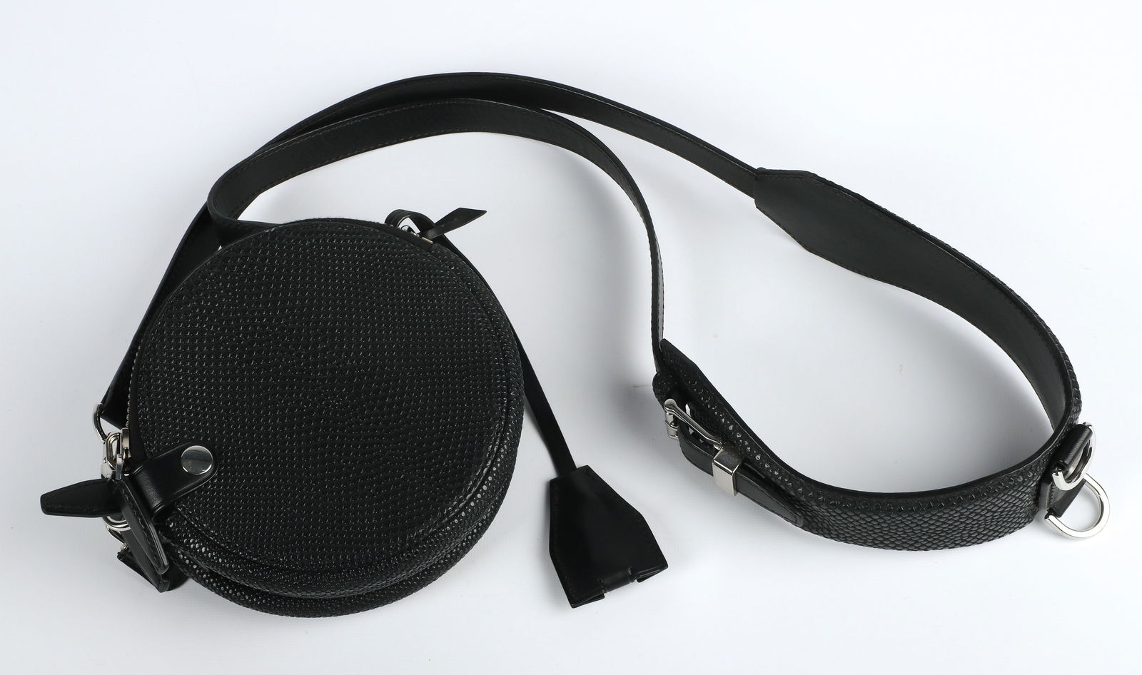 Alexander Wang Black Leather Canteen Bag: Alexander Wang Black Leather Canteen bag, black reptile pattern textured leather, three-zip compartment interior, cross body strap, 6 1/4" dia, 2 1/2"D, very good condition