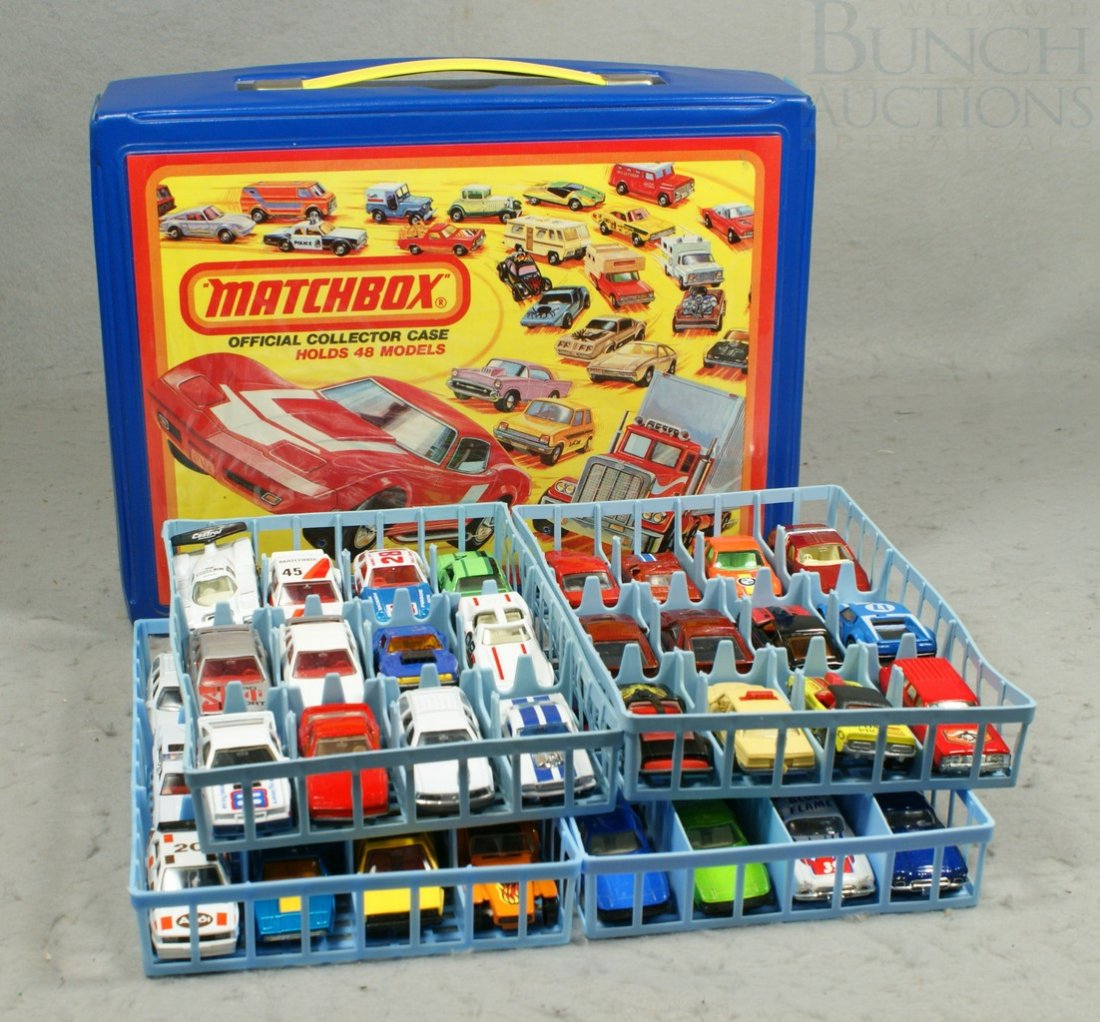 48 Matchbox Toy Cars including 1980 official col: 48 Matchbox Toy Cars including 1980 official collectors case