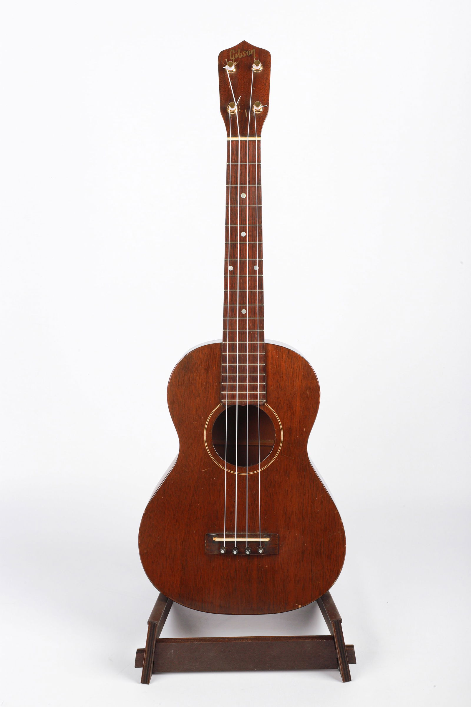 Gibson Style 1 tenor Ukulele (1 of 8)
