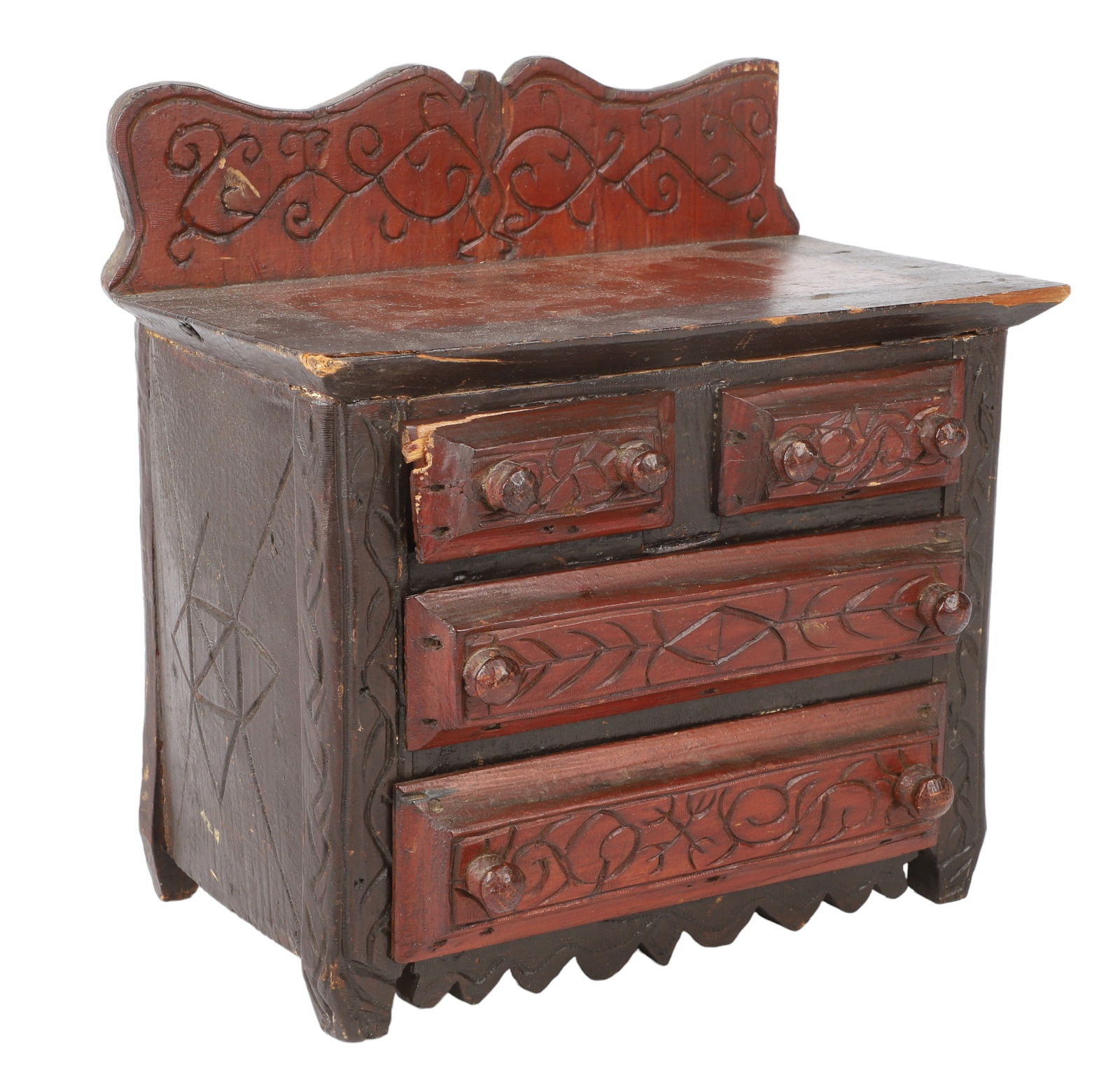 Incise Carved Tramp Art Miniature Pine Chest (1 of 7)