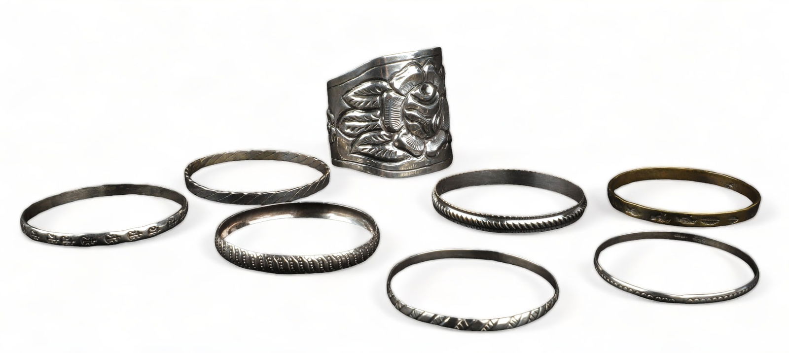 Mexican Sterling Maciel Cuff and Bangles (1 of 5)