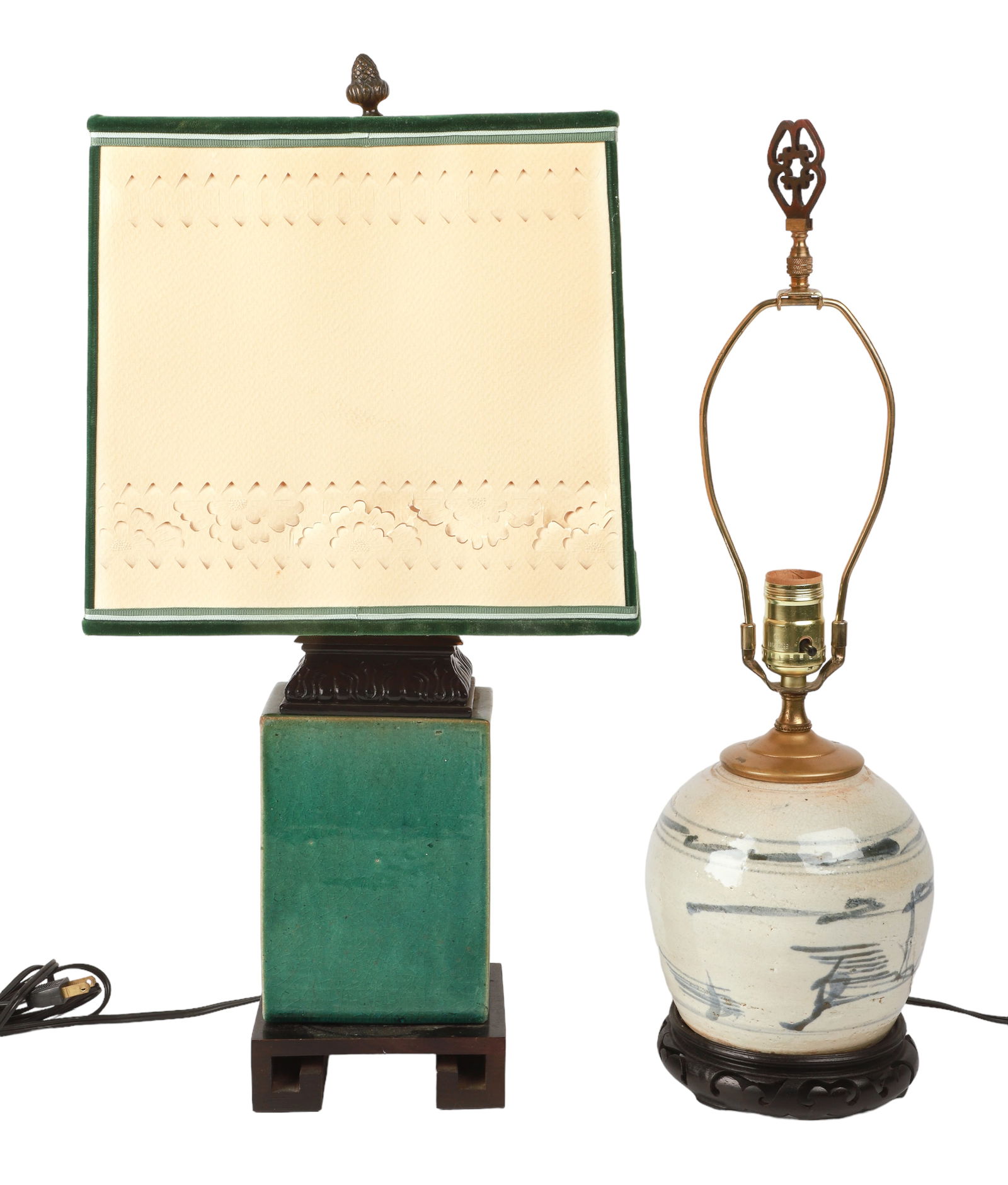(2) Chinese Table Lamps (1 of 8)