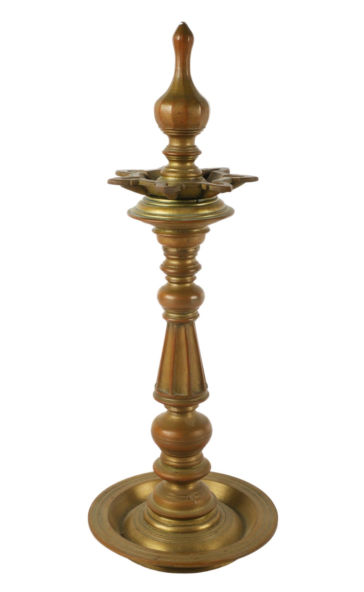 Indian Gilt Bronze Nilavilakku 7-Wick Oil Lamp: Indian gilt bronze Nilavilakku 7-wick oil lamp, 21" h