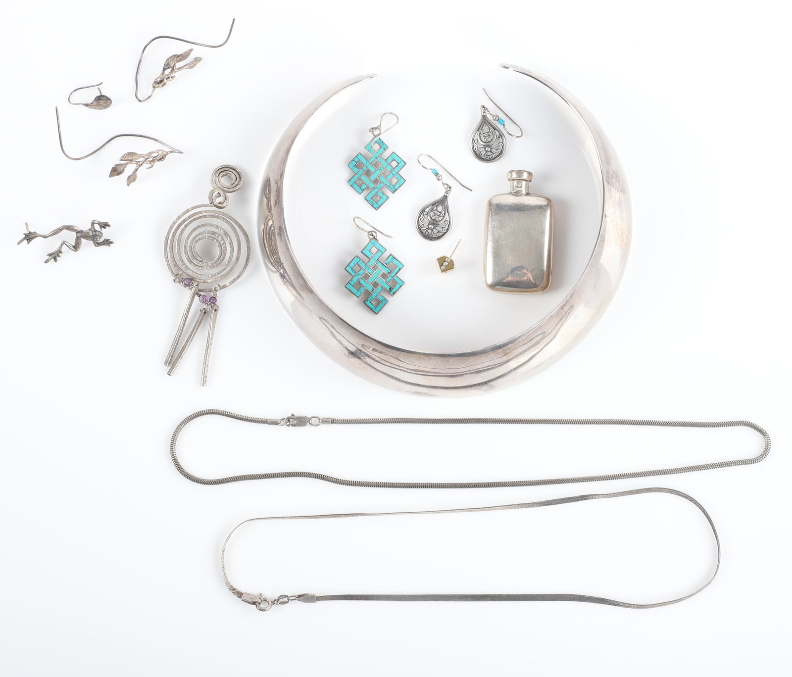 Lot of Sterling & Silver Plate Jewelry, 4.35 TO: Lot of sterling & silver plate jewelry, 4.35 TO weighable, including Mexican sterling choker necklace, (2) pair sterling earrings, (2) single sterling earrings, sterling perfume flask