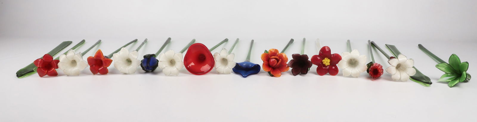 (16) Long Stem Glass Flowers & (2) Leaves (1 of 8)