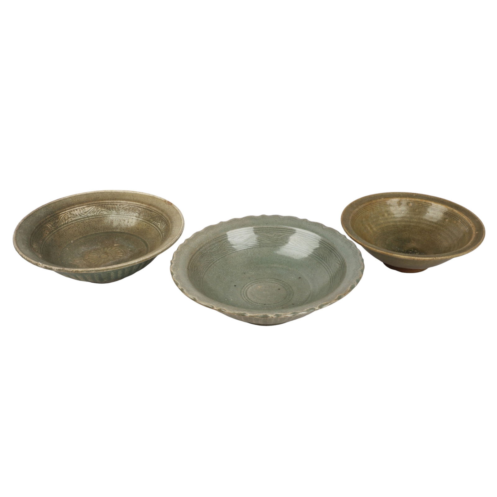(3) Thai Stoneware Bowls: (3) Thai stoneware bowls, celadon crackle glaze, unmarked, c/o Satchanalai with piecrust rim, decorated with broad band of wave motif, appraised by Kenneth Jay Linsner ASA, SCV, 11-3/4" dia x 3-1/4" h