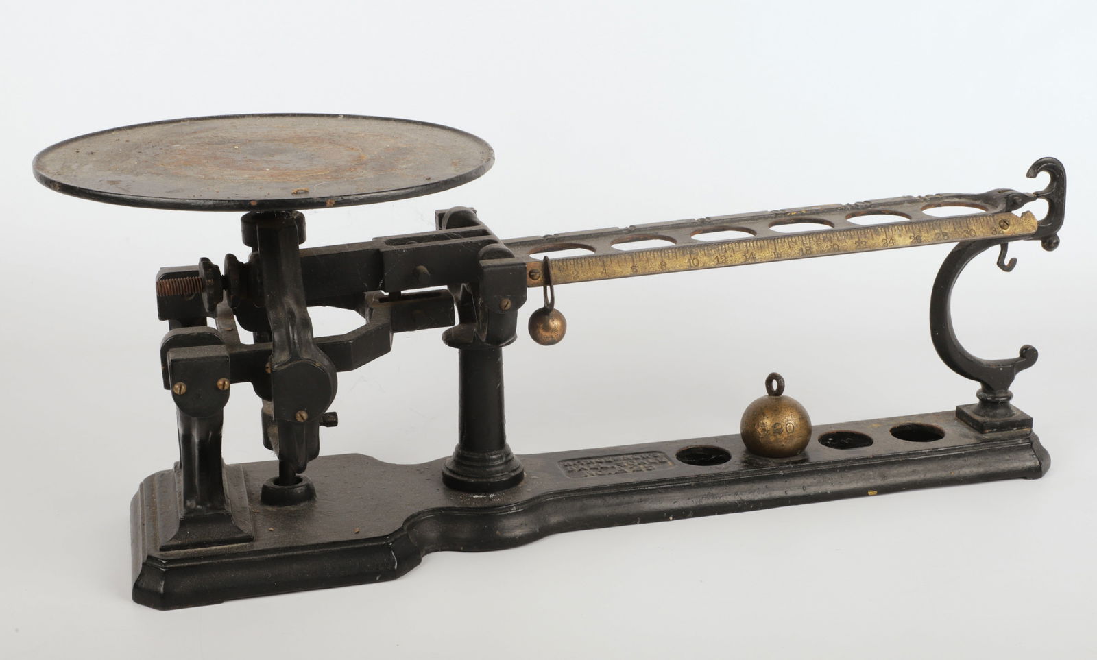 H Tromner's Cast Iron Ball Scale (1 of 5)