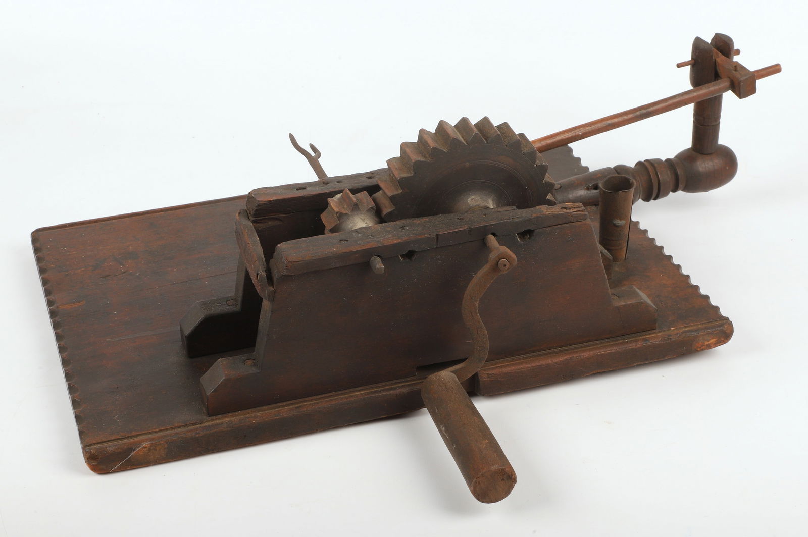 Primitive Wood Hand Crank Apple Peeler (1 of 5)