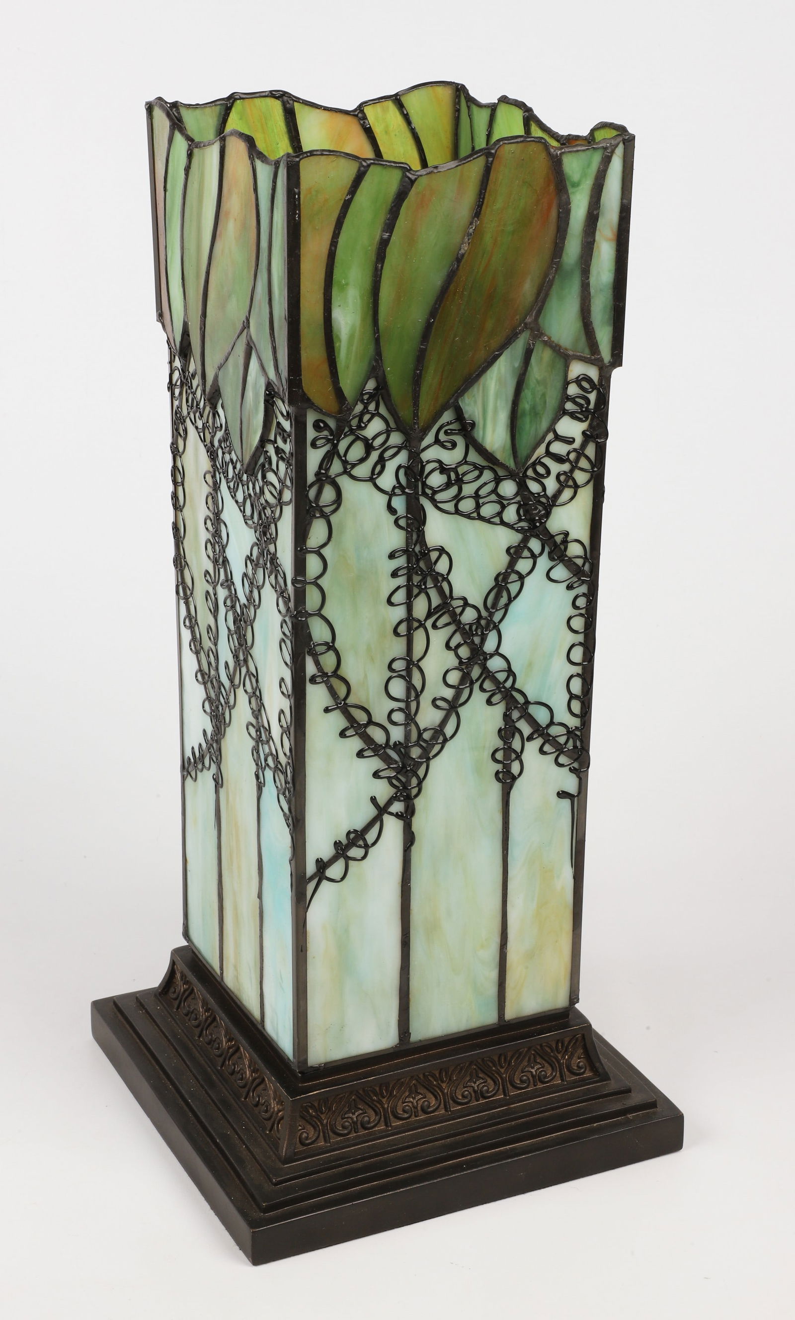 Leaf & vine stained glass lamp (1 of 5)