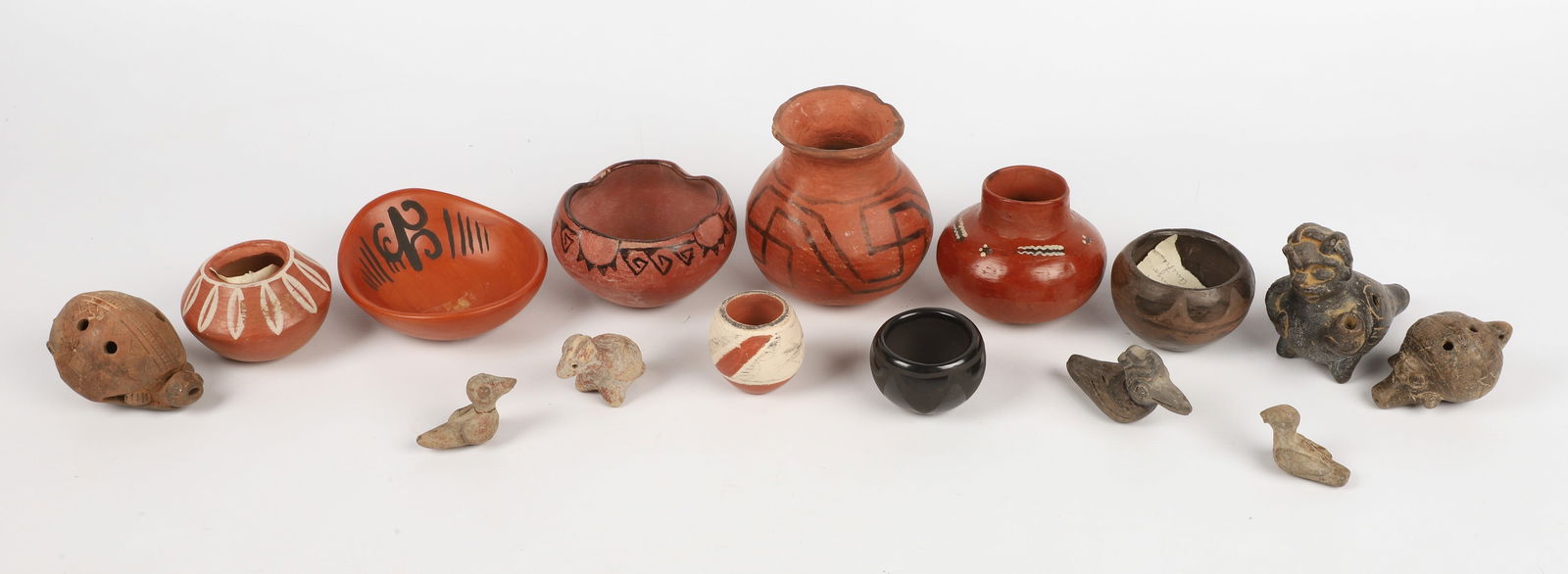 (15) Pottery pots and vessels (1 of 8)