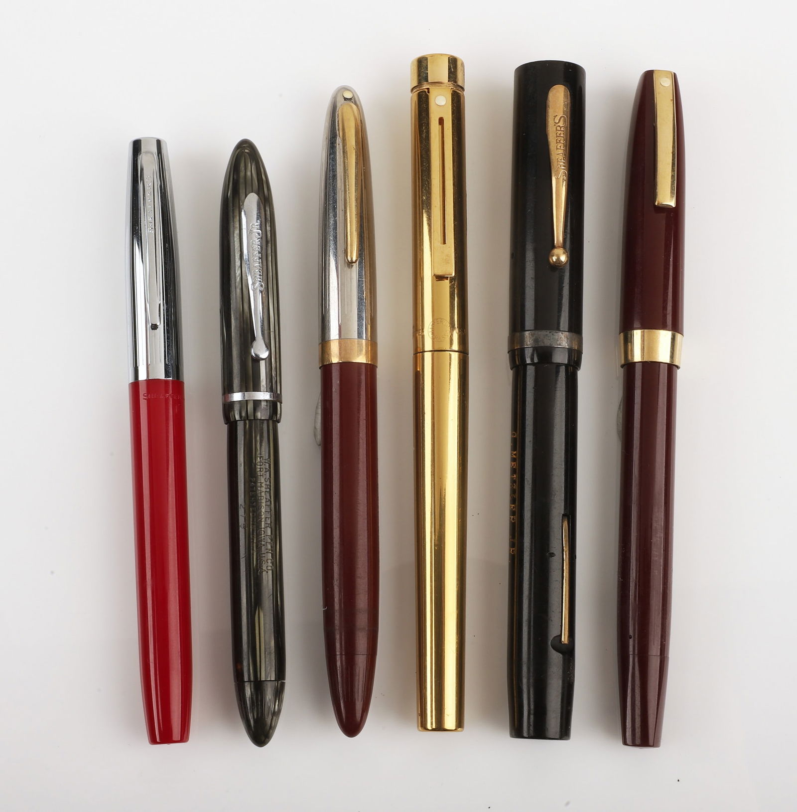 (6) Multi-era Sheaffer pens (1 of 6)