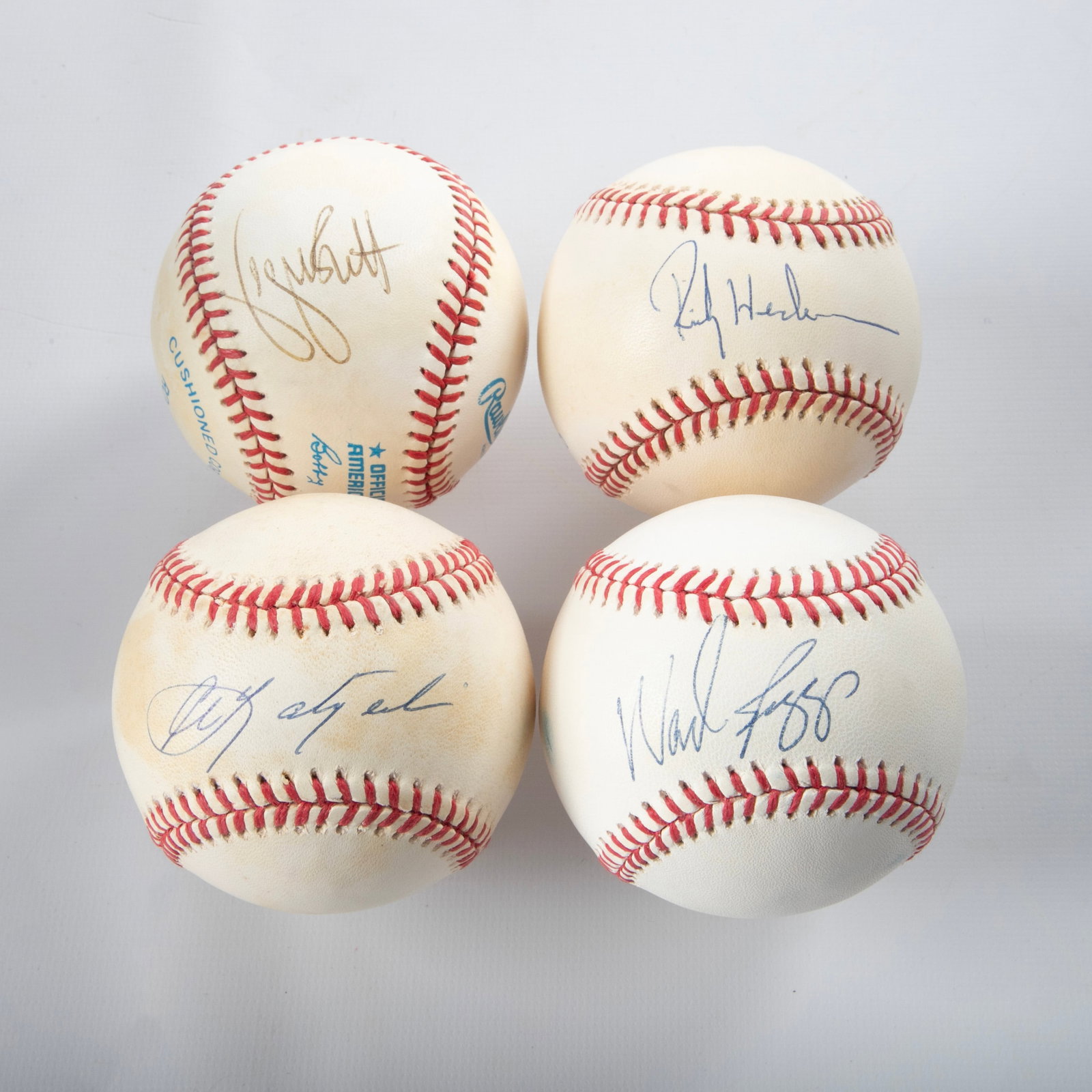 (4) Balls HOF Signed Yaz  Boggs Brett Henderson (1 of 3)