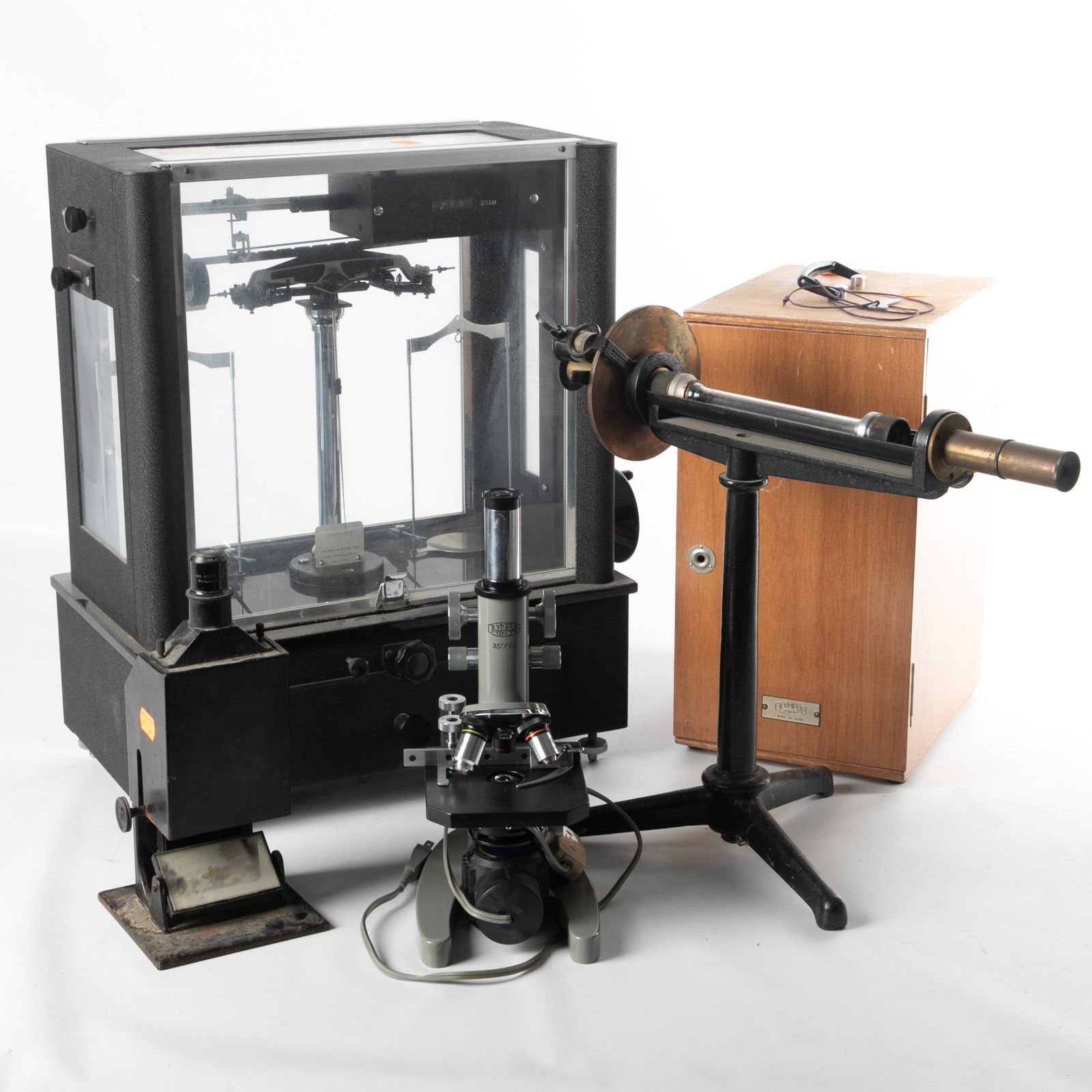 Tabletop polariscope, microscope and colorimeter (1 of 6)