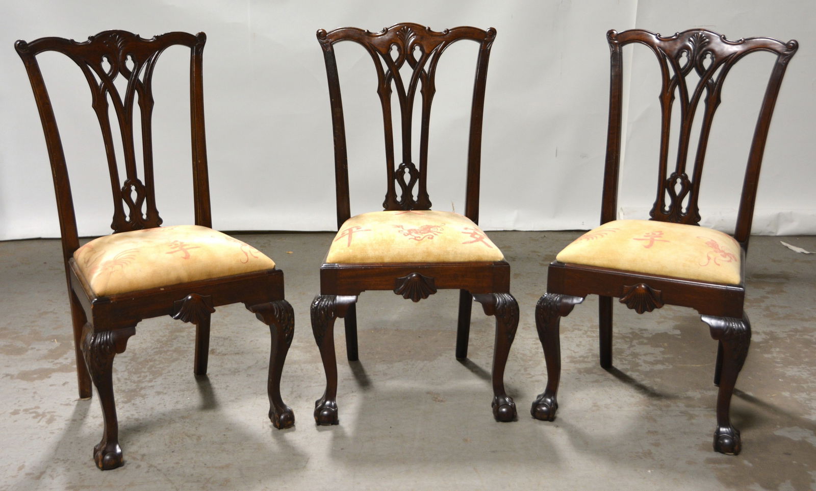 Lot of (3) Philadelphia centennial chairs (1 of 5)