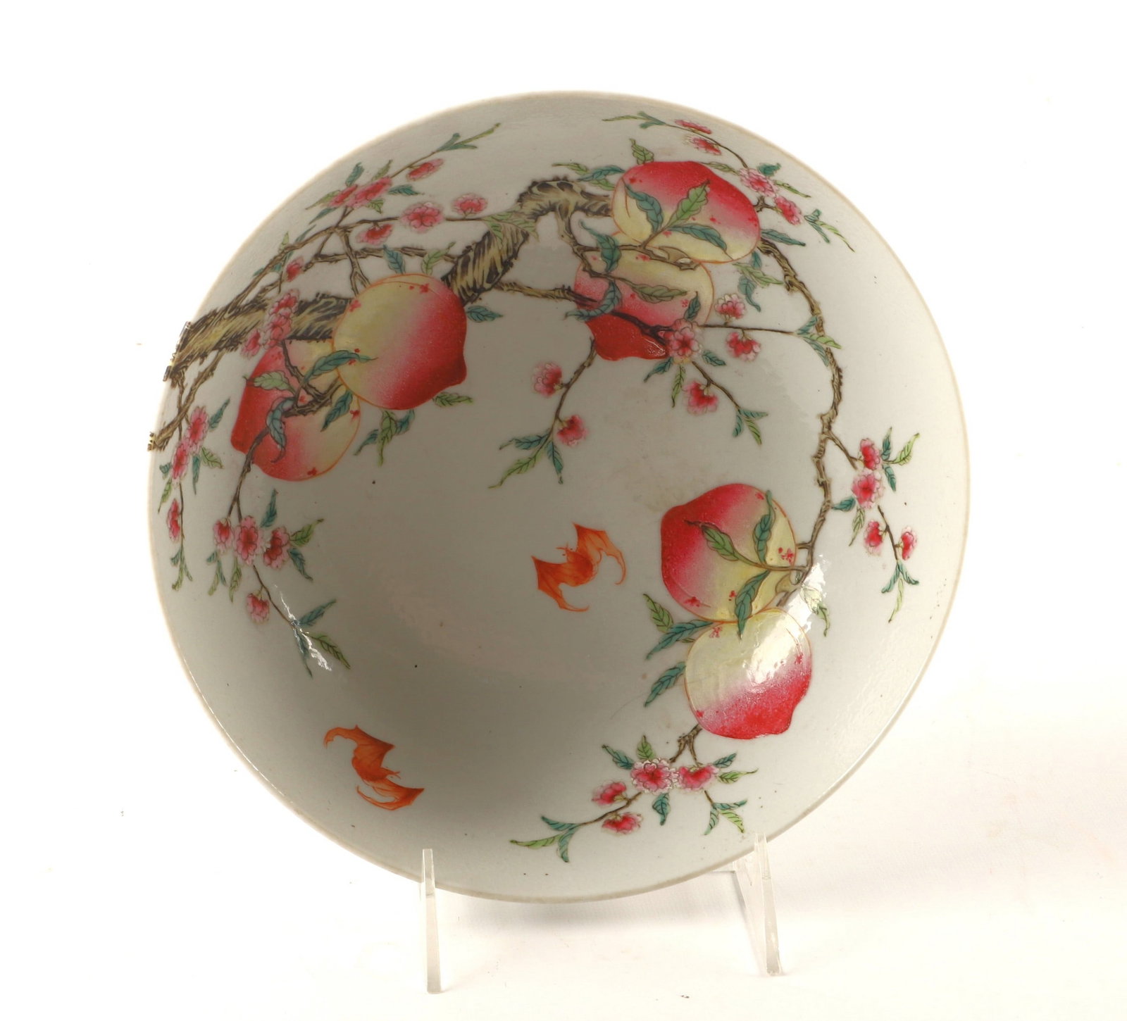 Chinese porcelain bowl: Chinese porcelain bowl, peach & bat decoration, seal mark to base, 9" dia x 3" h