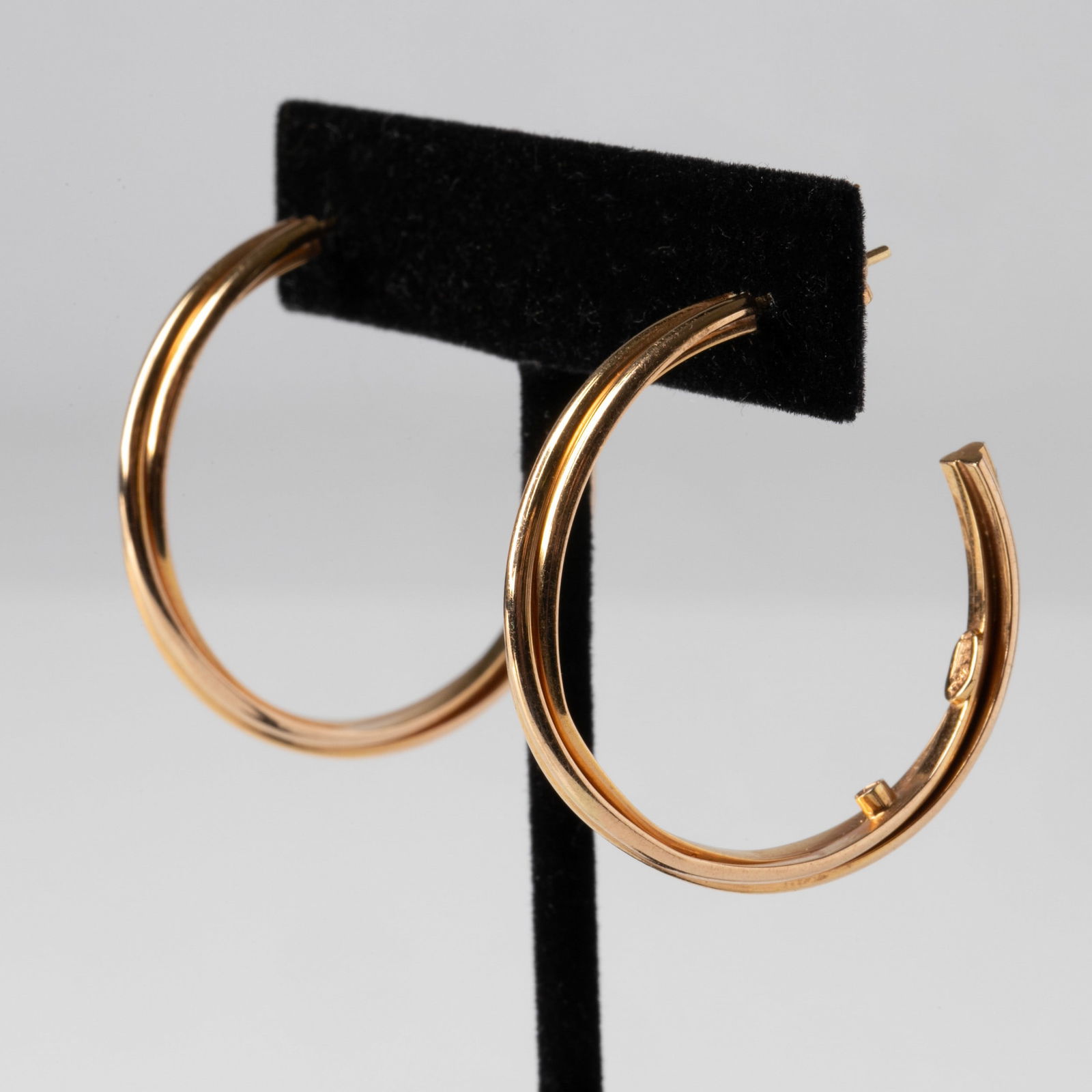 18K Roberto Coin trinity hoop earrings (1 of 4)