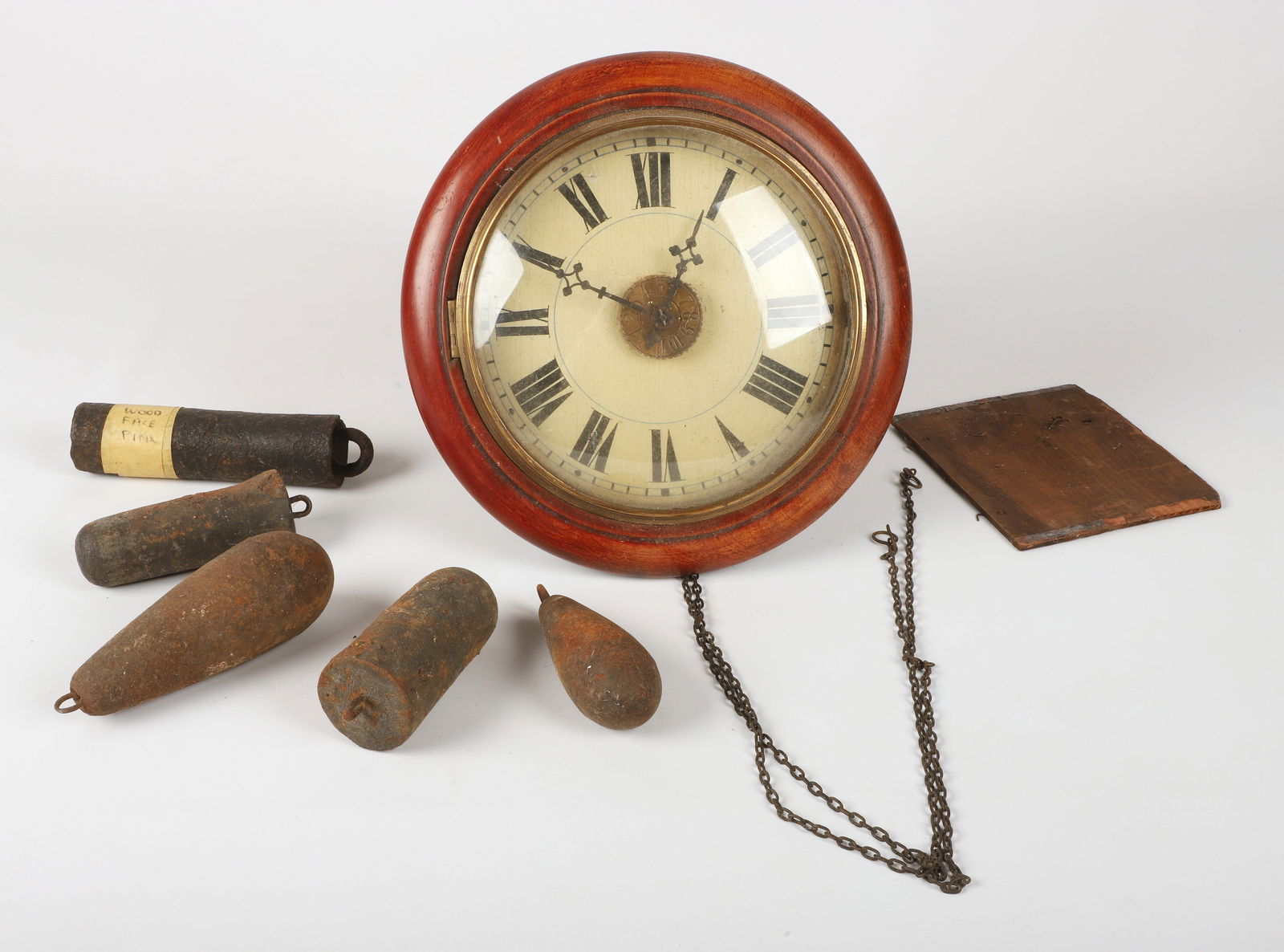 Wag on wall clock (1 of 5)