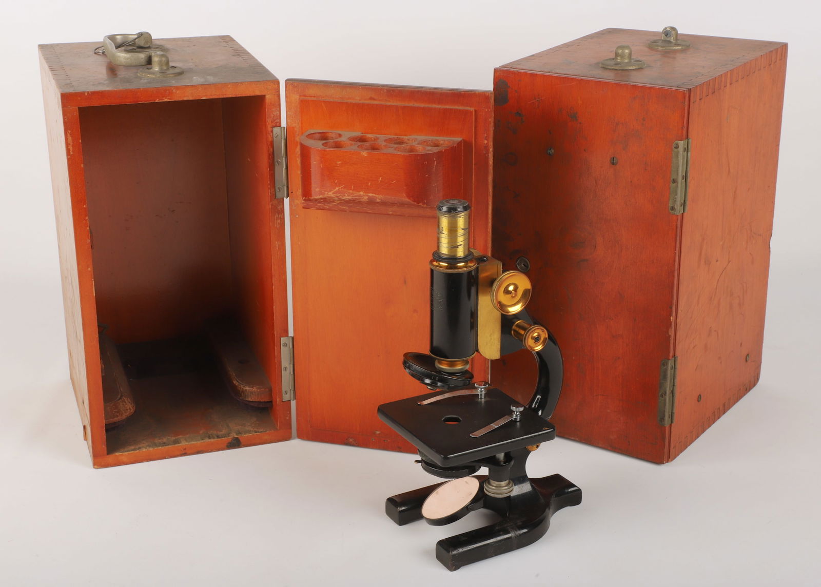 (2) Microscopes (1 of 7)