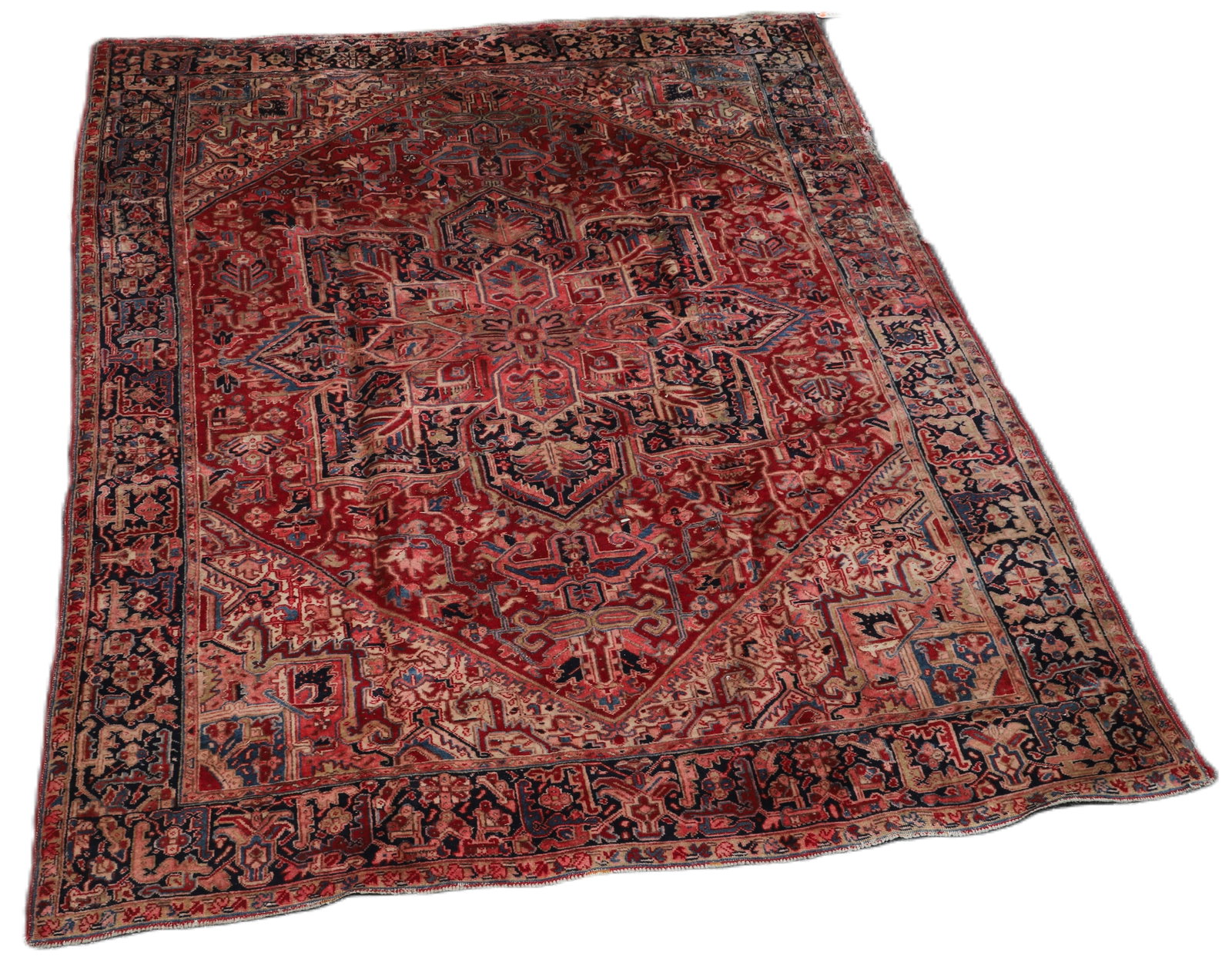 8'3" x 11'7" Heriz Rug: 8'3" x 11'7" Heriz Rug