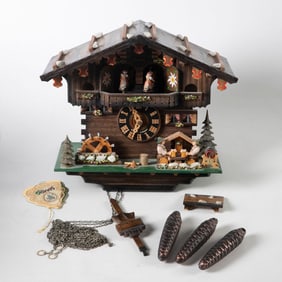 Hones German Black Forest Cuckoo Clock