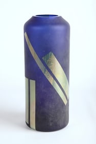 Steven M Maslach Art Glass Vase