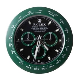 Watch dealer Rolex Daytona display clock