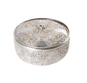 Japanese solid silver & gilt cricket box