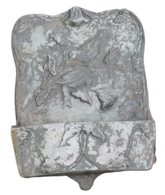 Cement hanging wall birdbath