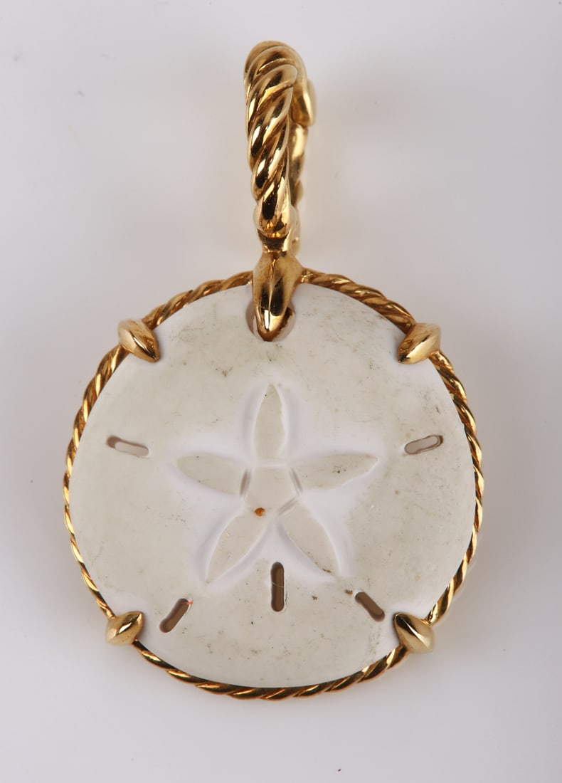 18K David Yurman Carved Agate Sand Dollar Pendant (1 of 5)