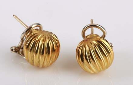 18K Yellow Gold Ribbed Ball Earrings