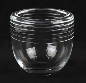 Steuben crystal Peter Aldridge "Momentum" vase