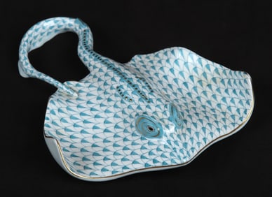 Herend porcelain fishnet stingray figure