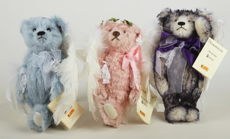 (3) FAO Schwarz exclusive Steiff Angel Bears