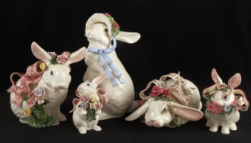 (5) Laraine Eggleston porcelain rabbit figures