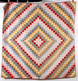 Hand pieced and sewn cotton quilt