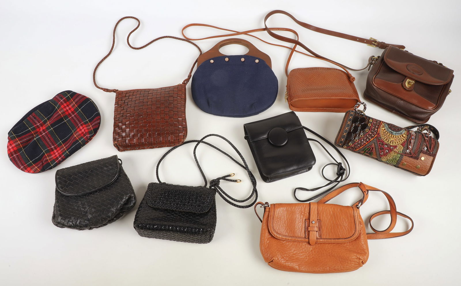 A Collection of Vintage Handbags (1 of 10)