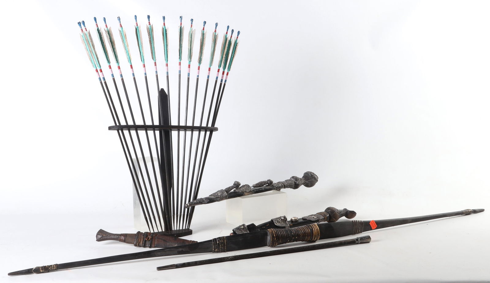 Mixed military/weapons lot (1 of 7)