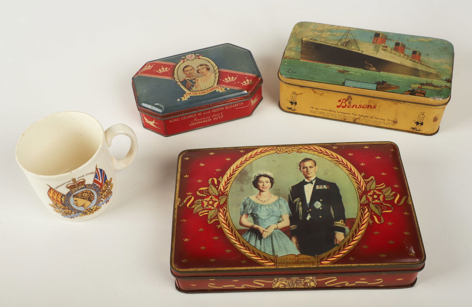 (4) British Royalty commemorative items (1 of 5)