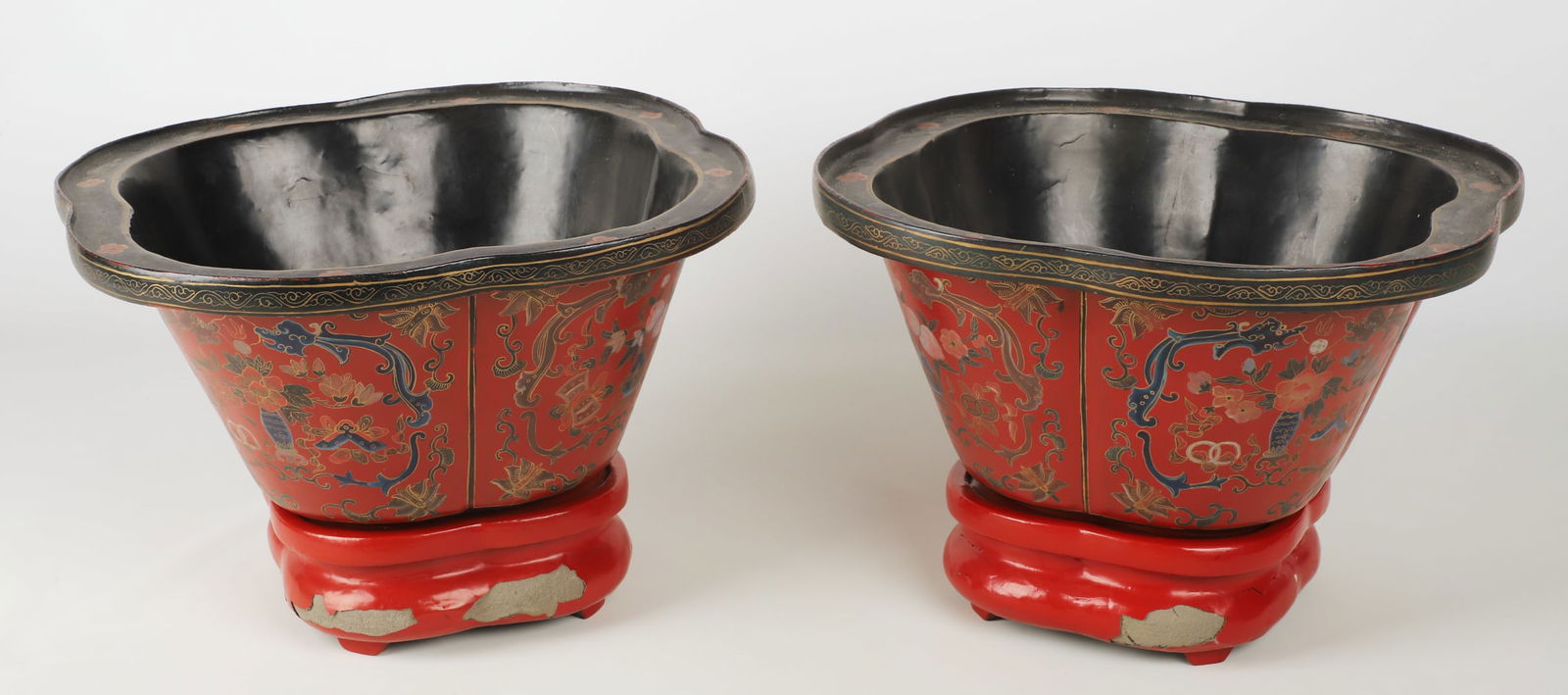 Pair of Chinese lacquer lobed cache pot with stands (1 of 6)