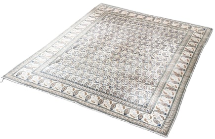 10'5" x 14'2" Modern Qum