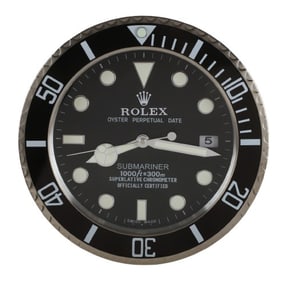 Watch Dealer Display Rolex Submariner