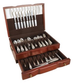 (88) Pieces Lunt Sterling Homes Flatware